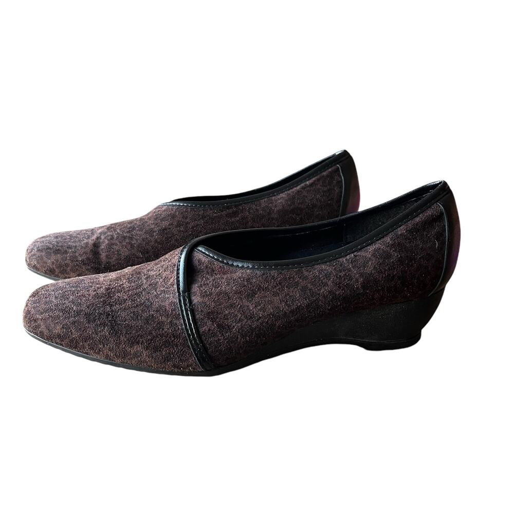 Munro Dana Leopard Slip on Shoes Comfort Loafers Flats Size 9 Black Brown Suede